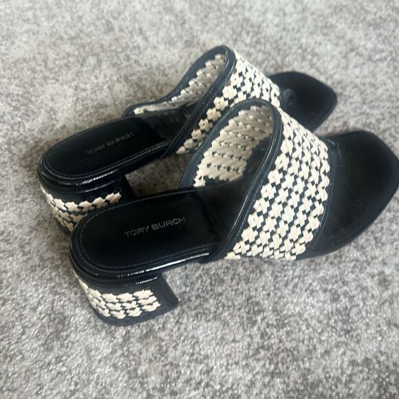 Tory Burch Woven Raffia Heeled Sandals 10 - Picture 2 of 7